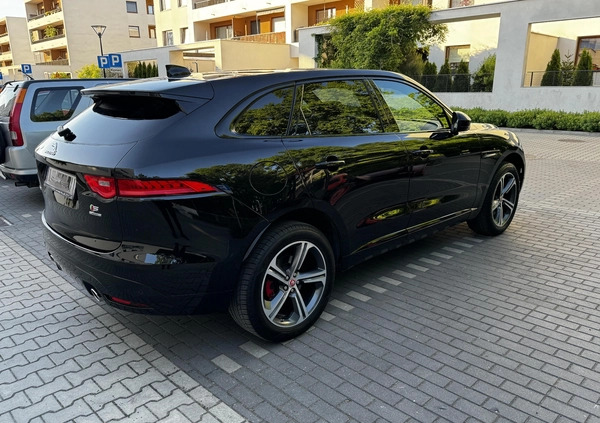 Jaguar F-Pace cena 171000 przebieg: 129500, rok produkcji 2019 z Warszawa małe 326